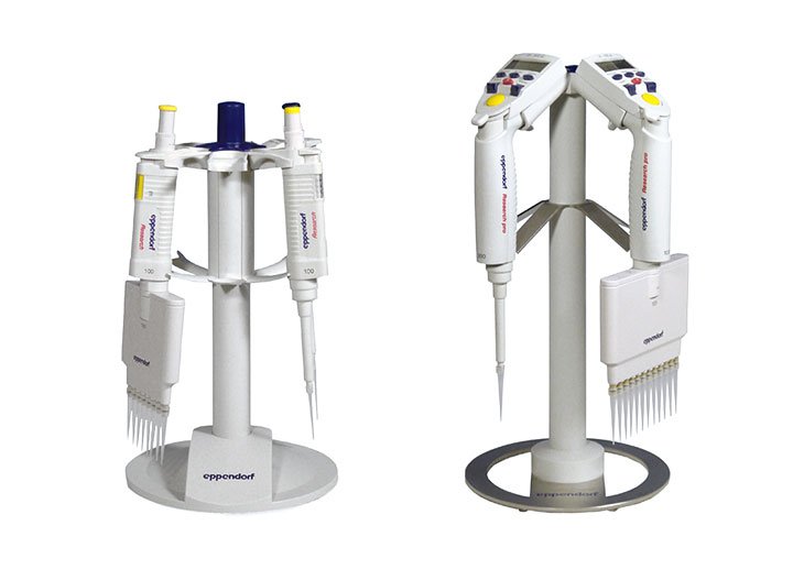 Pipette Rack 型移液器摆放架，具有充电功能。